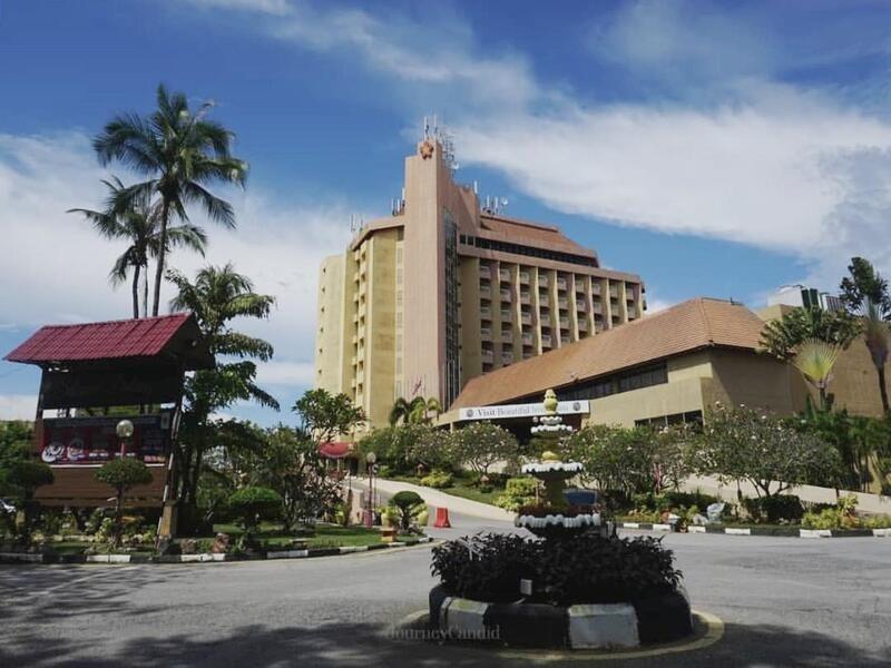 Primula Beach Hotel Kuala Terengganu Buitenkant foto